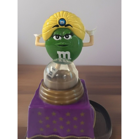 M&M's Green Fortune Teller Candy Dispenser 8 1/2" From 2008 - Picture 4 of 11